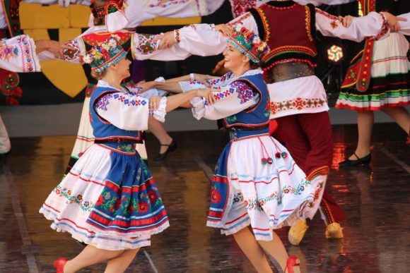 How to celebrate Canada’s National Ukrainian Festival like a Ukrainian ...