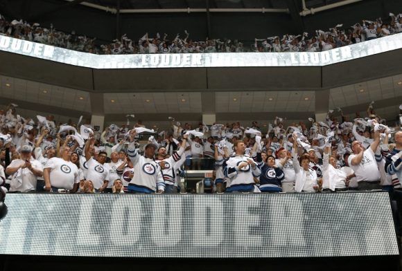 5 essentials for a Winnipeg Whiteout